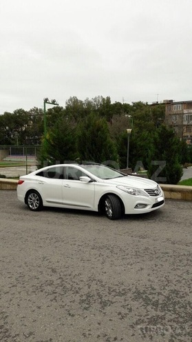 Hyundai Azera 2011, 106,300 km - 2.4 л - Bakı
