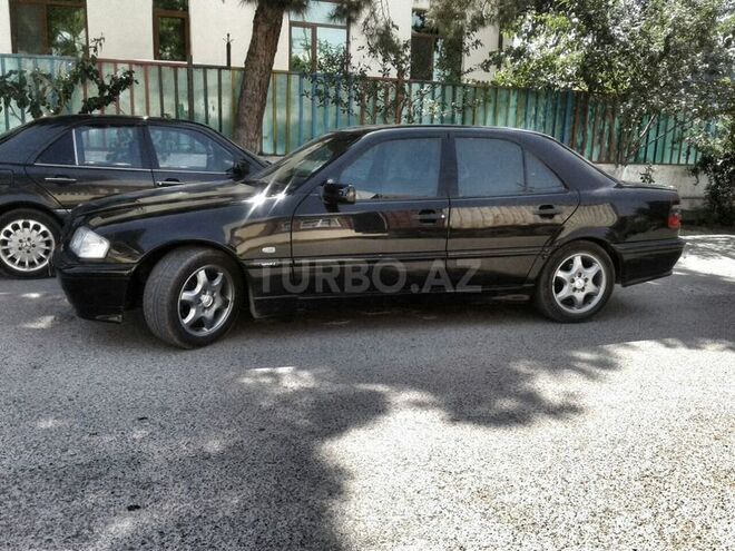 Mercedes C 180 1999, 145,000 km - 1.8 л - İmişli