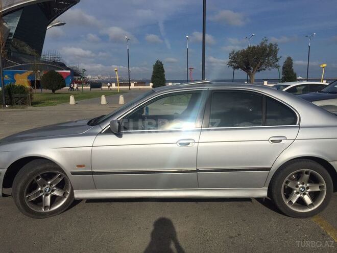 BMW 528 1998, 295,000 km - 2.8 l - Bakı