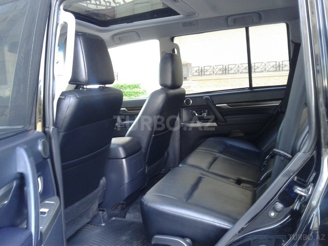 Mitsubishi Pajero 2012, 130,000 km - 3.8 l - Bakı