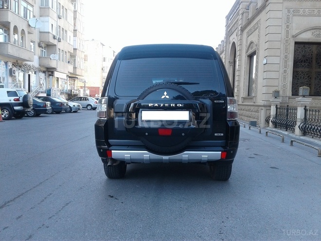 Mitsubishi Pajero 2012, 130,000 km - 3.8 l - Bakı