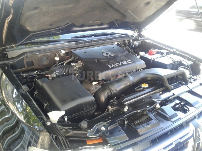 Mitsubishi Pajero 2012, 130,000 km - 3.8 l - Bakı