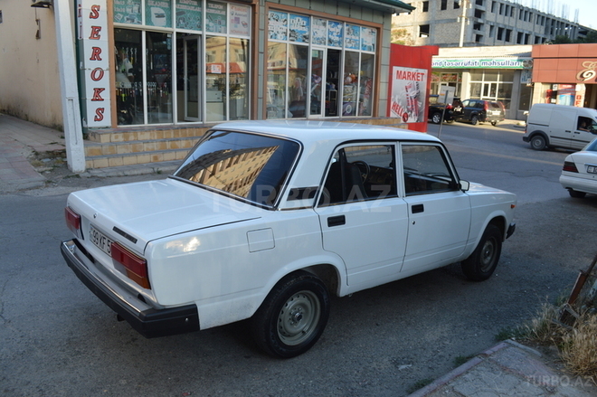 LADA (VAZ) 2107 2009, 94,000 km - 1.6 l - Bakı