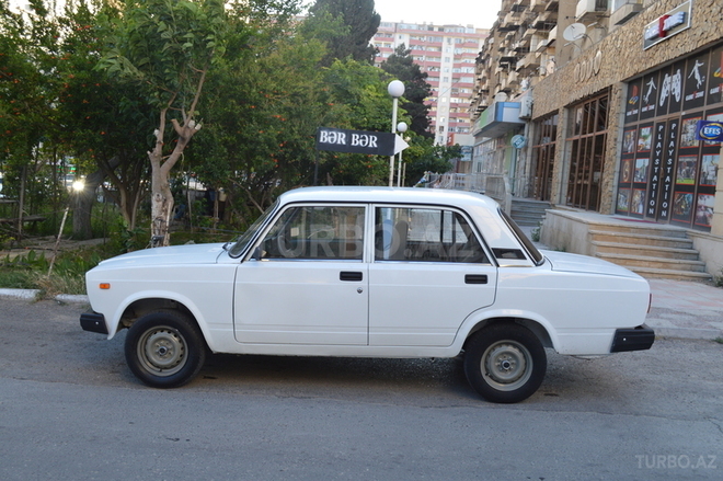 LADA (VAZ) 2107 2009, 94,000 km - 1.6 l - Bakı