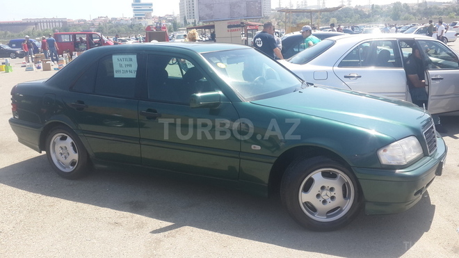 Mercedes C 180 1998, 273,000 km - 1.8 l - Bakı
