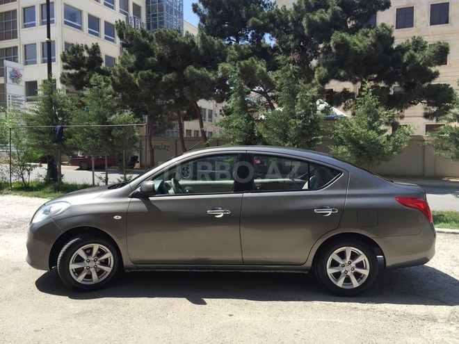 Nissan Sunny 2012, 116,000 km - 1.5 l - Bakı