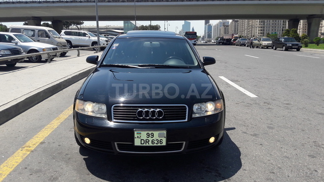 Audi A4 2003, 111,500 km - 1.8 l - Bakı