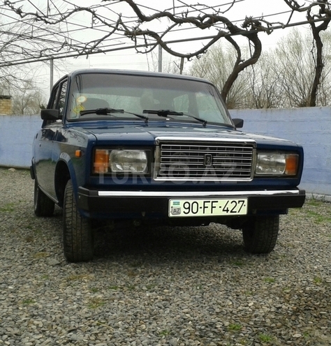 LADA (VAZ) 2107 2009, 148,790 km - 1.6 l - Salyan