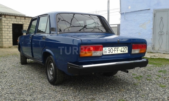 LADA (VAZ) 2107 2009, 148,790 km - 1.6 l - Salyan