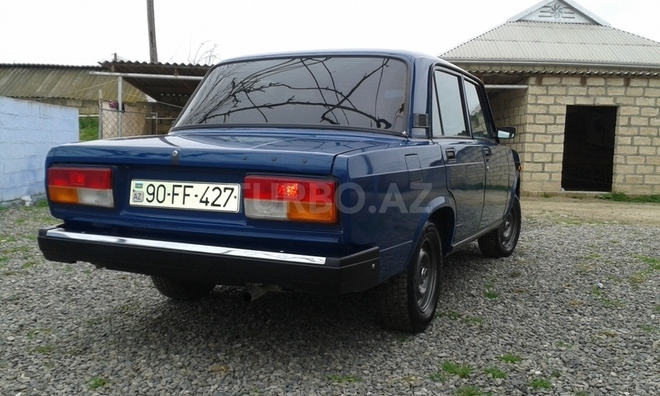 LADA (VAZ) 2107 2009, 148,790 km - 1.6 l - Salyan
