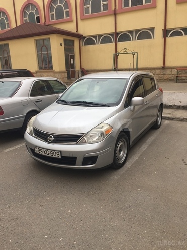 Nissan Tiida 2011, 88,000 km - 1.8 l - Bakı