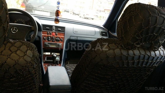 Mercedes C 220 1999, 310,000 km - 2.2 l - Bakı