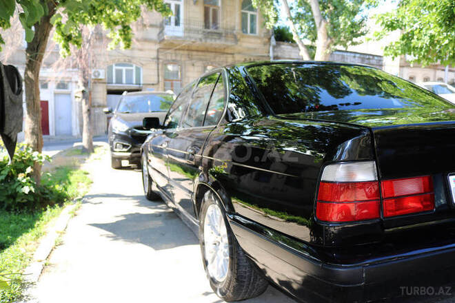 BMW 520 1995, 230,000 km - 2.0 l - Bakı