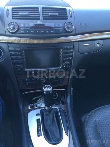 Mercedes E 350 2005, 195,000 km - 3.5 l - Bakı
