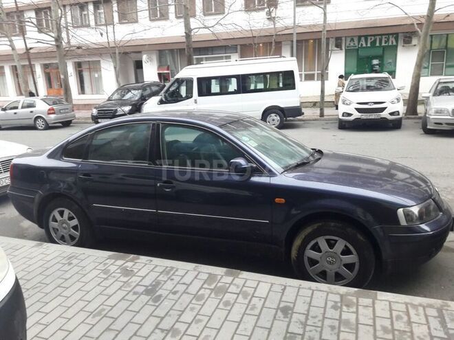 Volkswagen Passat 1998, 330,000 km - 1.8 л - Bakı
