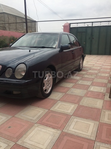 Mercedes E 220 2000, 365,000 km - 2.2 l - Xırdalan