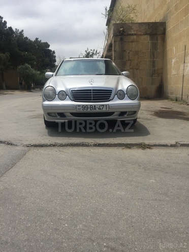 Mercedes E 220 1999, 413,225 km - 2.2 l - Bakı