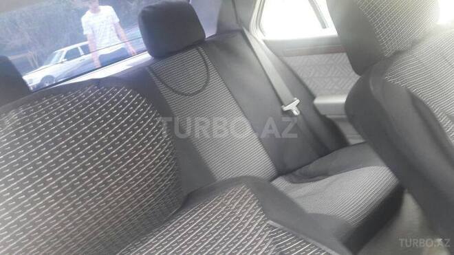 Mercedes C 200 1994, 254,000 km - 2.0 l - Bakı