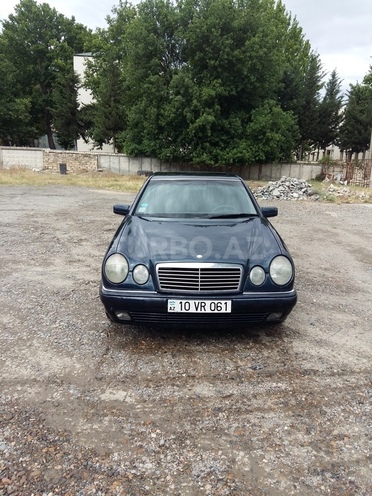 Mercedes E 230 1997, 398,000 km - 2.3 л - Mingəçevir