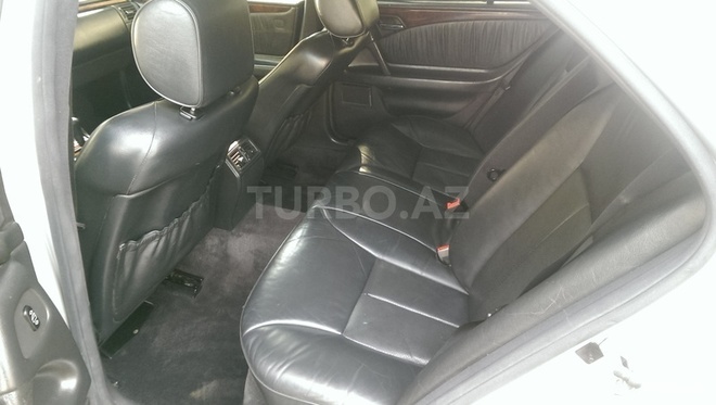 Mercedes E 300 1999, 231,000 km - 3.0 l - Bakı