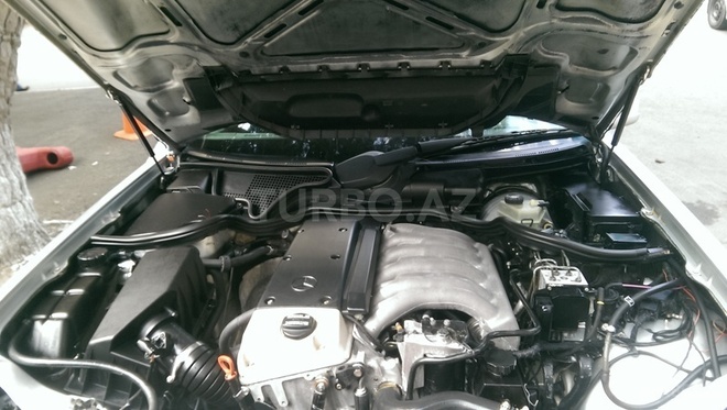 Mercedes E 300 1999, 231,000 km - 3.0 l - Bakı
