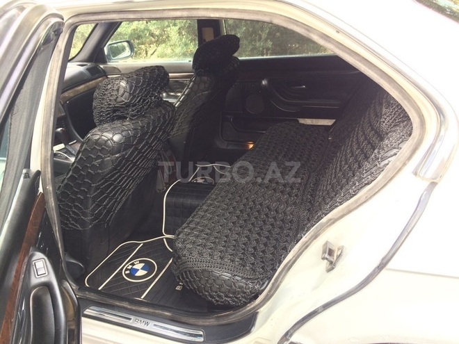 BMW 735 1998, 276,550 km - 3.5 l - Bakı
