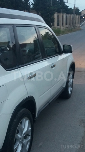 Nissan X-Trail 2013, 42,000 km - 2.5 l - Bakı