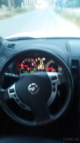 Nissan X-Trail 2013, 42,000 km - 2.5 l - Bakı
