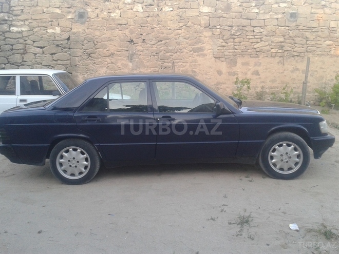 Mercedes 190 1991, 186,200 km - 1.8 l - Bakı