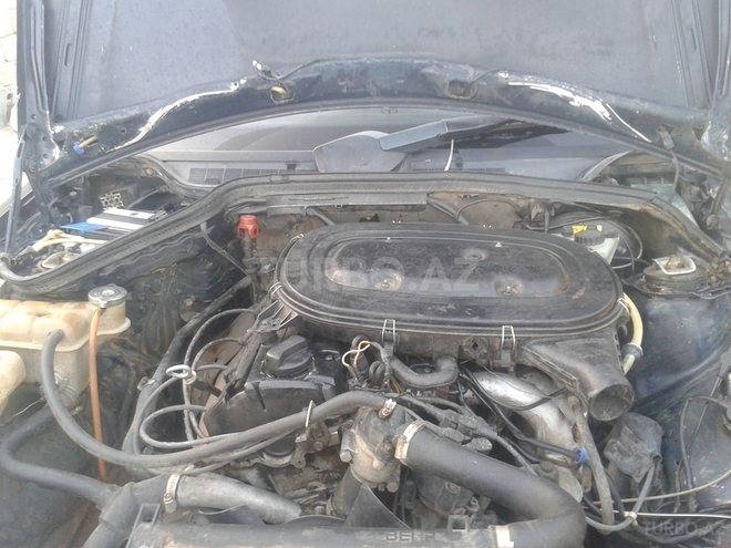 Mercedes 190 1991, 186,200 km - 1.8 l - Bakı
