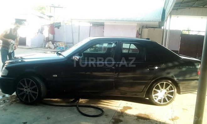 Mercedes C 200 1999, 100,000 km - 0.2 л - Saatlı
