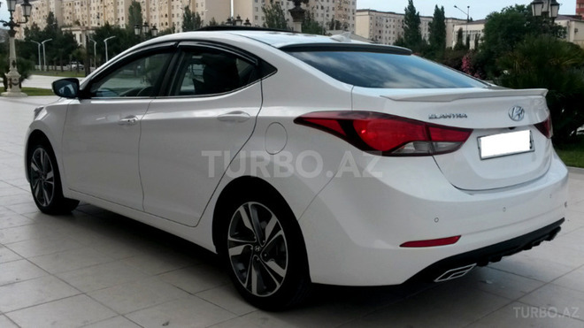 Hyundai Elantra 2015, 29,000 km - 1.8 l - Sumqayıt