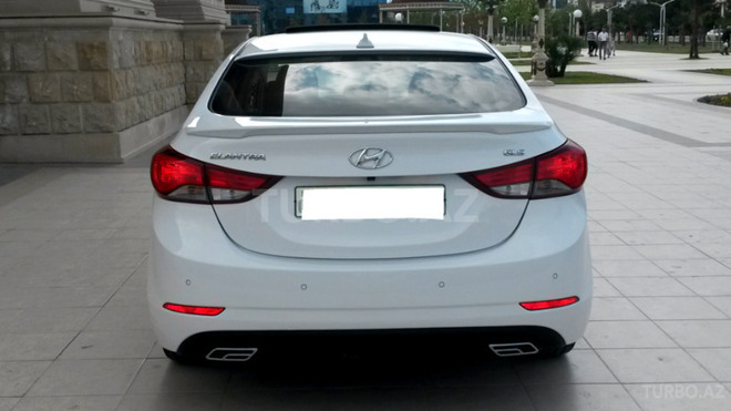 Hyundai Elantra 2015, 29,000 km - 1.8 l - Sumqayıt