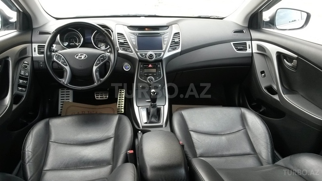 Hyundai Elantra 2015, 29,000 km - 1.8 l - Sumqayıt