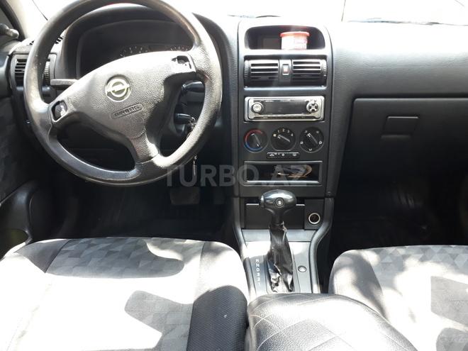 Opel Vectra 1998, 200,000 km - 1.6 l - Bakı