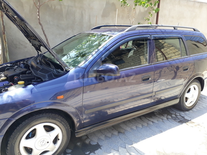 Opel Vectra 1998, 200,000 km - 1.6 l - Bakı