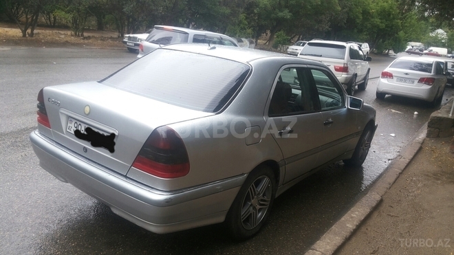 Mercedes C 240 1998, 320,000 km - 2.4 l - Bakı