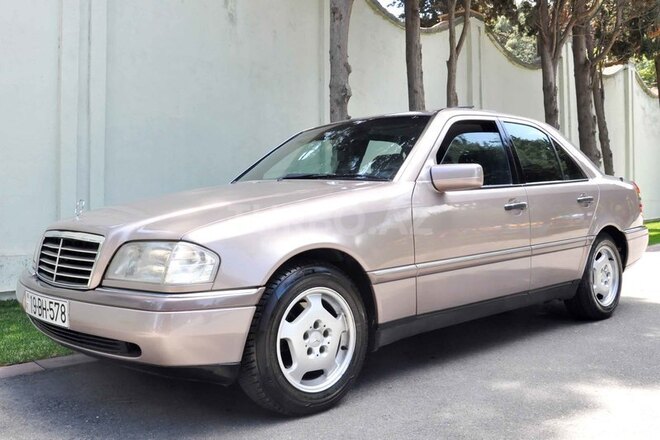 Mercedes C 180 1993, 331,520 km - 1.8 l - Bakı