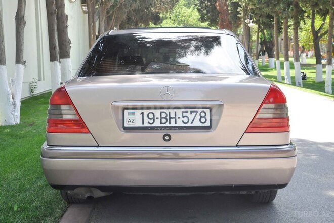 Mercedes C 180 1993, 331,520 km - 1.8 l - Bakı