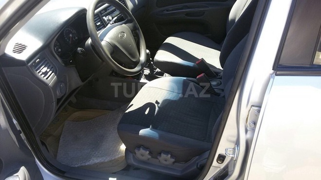 Kia Rio 2008, 97,000 km - 1.4 l - Gəncə