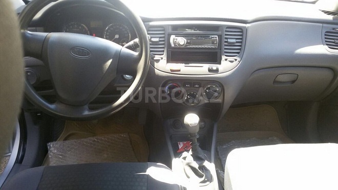 Kia Rio 2008, 97,000 km - 1.4 l - Gəncə