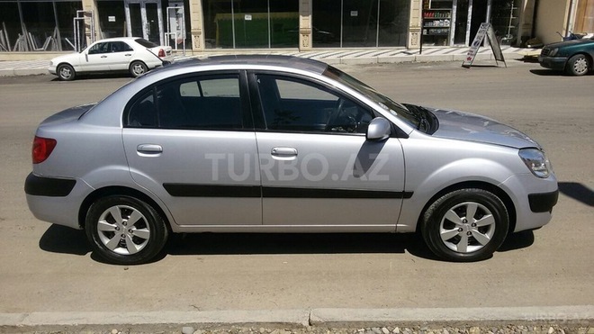 Kia Rio 2008, 97,000 km - 1.4 l - Gəncə