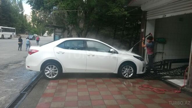Toyota Corolla 2013, 104,000 km - 1.6 l - Bakı