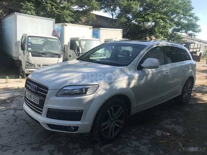 Audi Q7 2006, 147,000 km - 4.2 л - Bakı