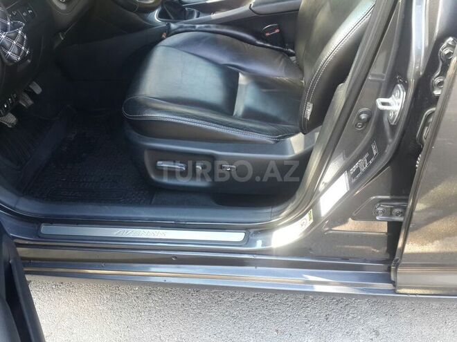 Toyota Avensis 2008, 82,000 km - 2.0 l - Qusar