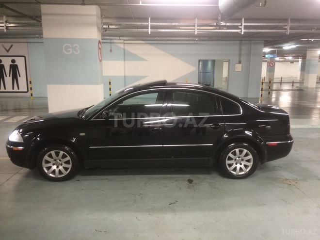 Volkswagen Passat 2004, 118,000 km - 1.8 л - Bakı