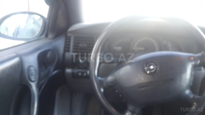 Opel Vectra 1998, 188,000 km - 2.0 l - Gəncə