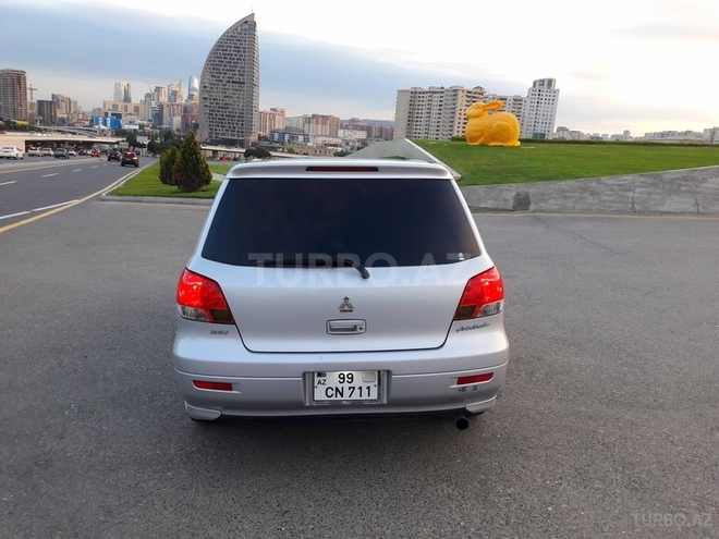 Mitsubishi Airtrek 2001, 135,000 km - 2.4 l - Bakı