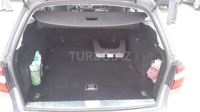 Mercedes E 220 2009, 132,000 km - 2.1 l - Bakı