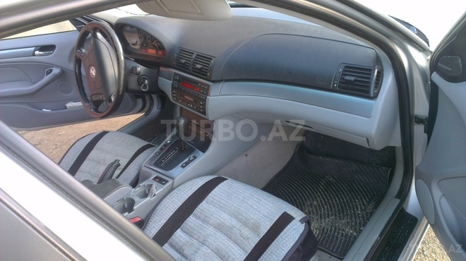 BMW 325 1999, 422,000 km - 2.5 l - Bakı